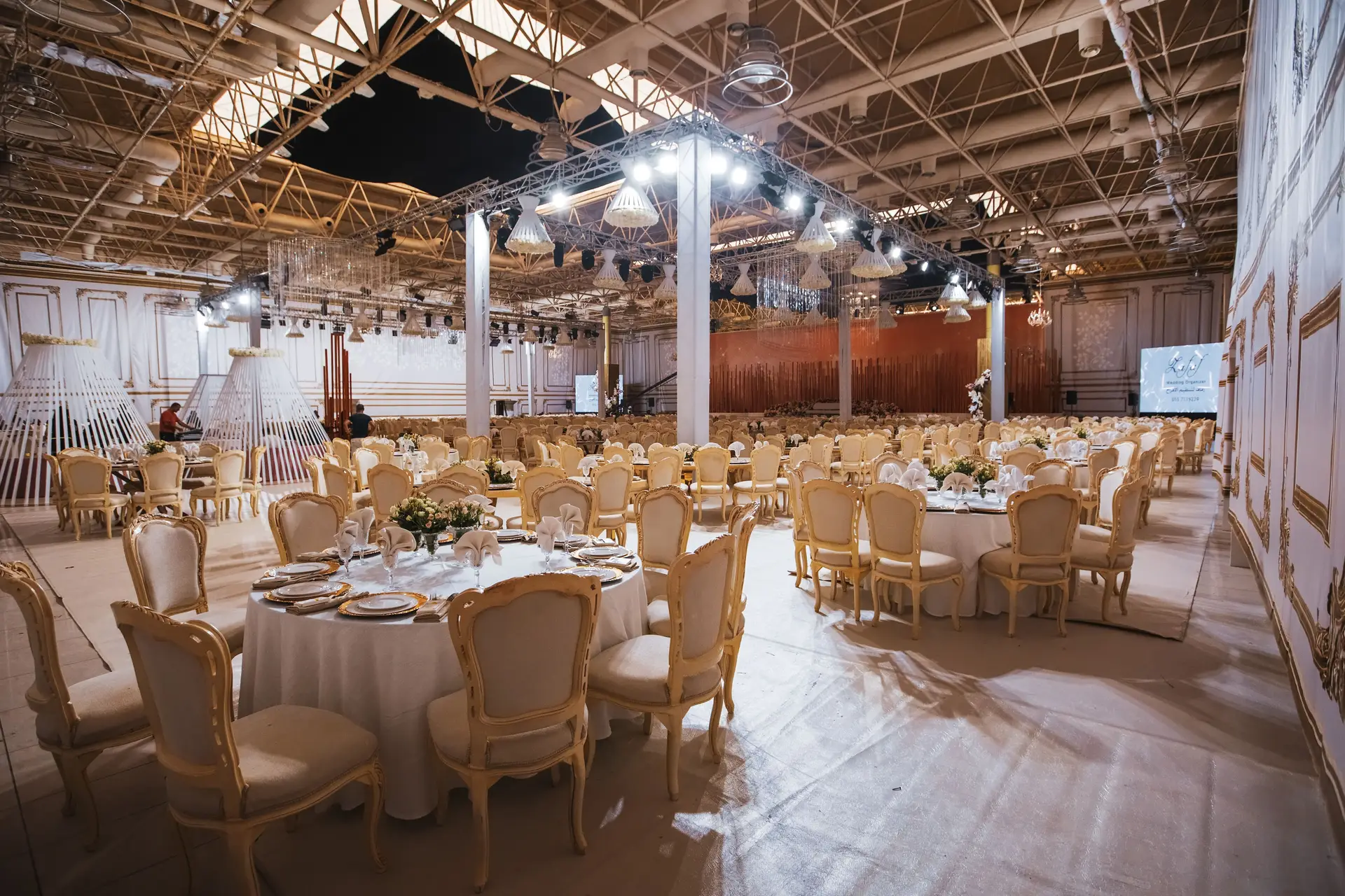 Luxurious banquet hall